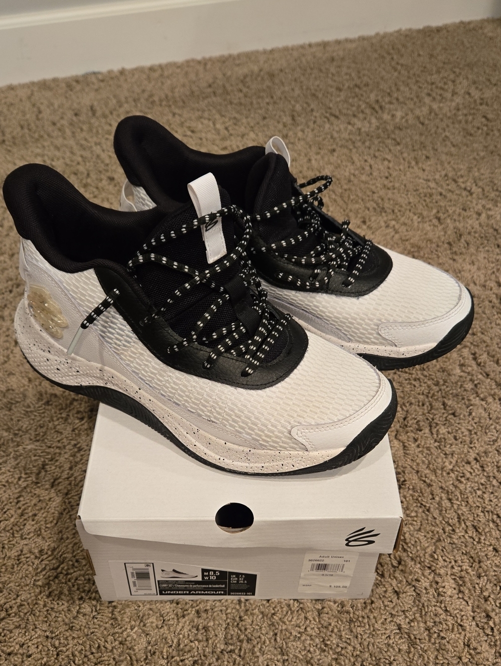 Under Armour Men’s White & Black Athletic Sneakers Curry 327 Basketball Shoes